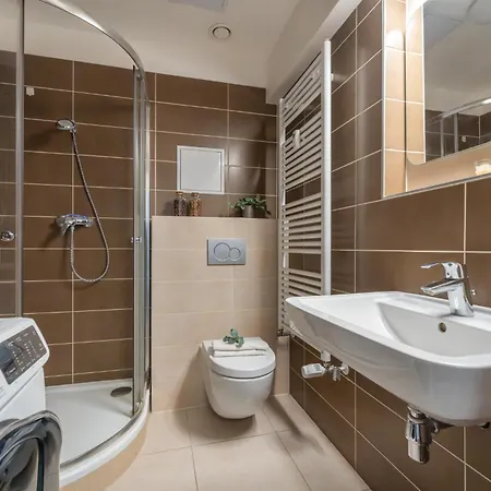 For Successful Businessman プラハ